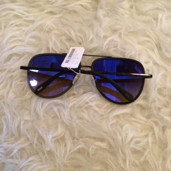 NEW! Rare Quay All in aviators